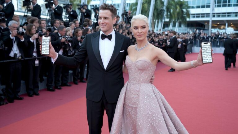 Hollywood Gossip Brings Dynamic Celebrity Updates